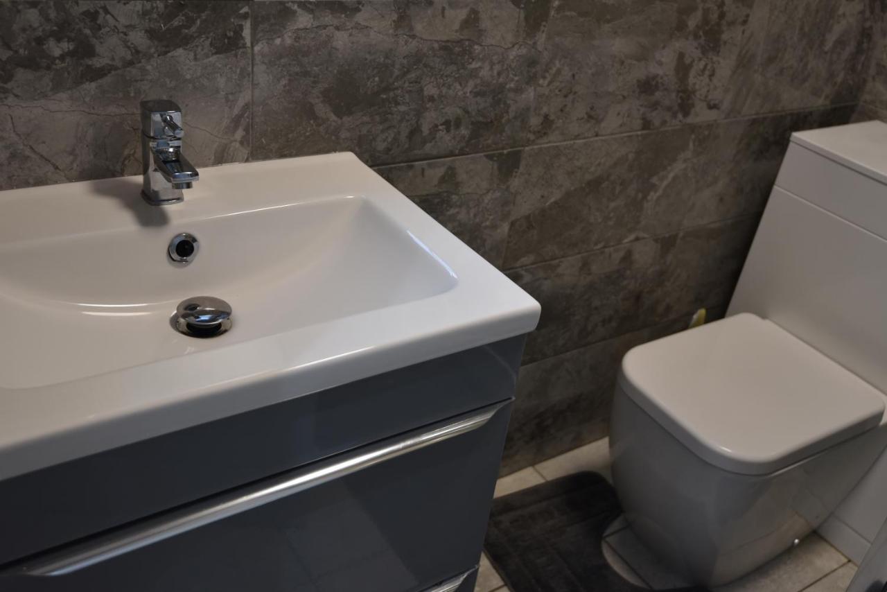 Exclusive!! Newly Refurbished Speedwell Apartment Near Bristol City Centre, Easton, Speedwell, Sleeps Up To 3 Guests Екстер'єр фото